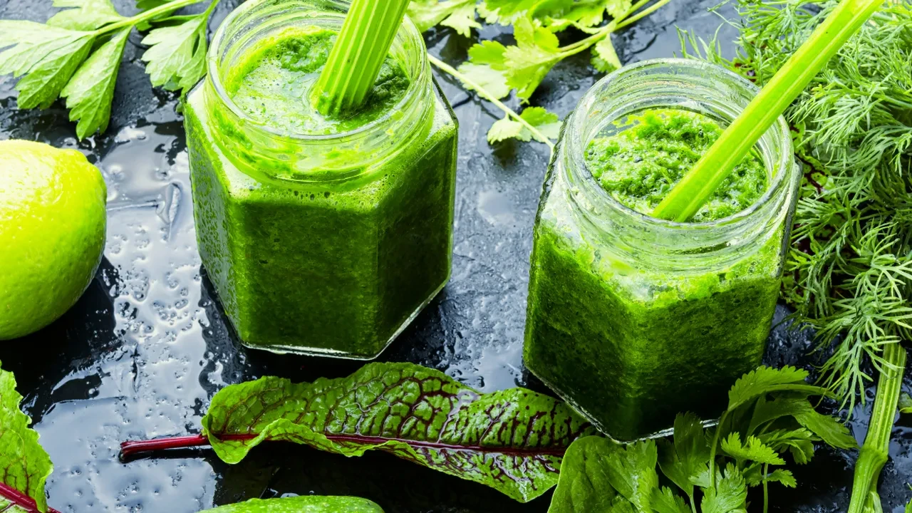 Tam bir hafta boyunca ekşi aromalı kuzu kulağı içtim! Vücudumdaki değişikliklere inanamadım