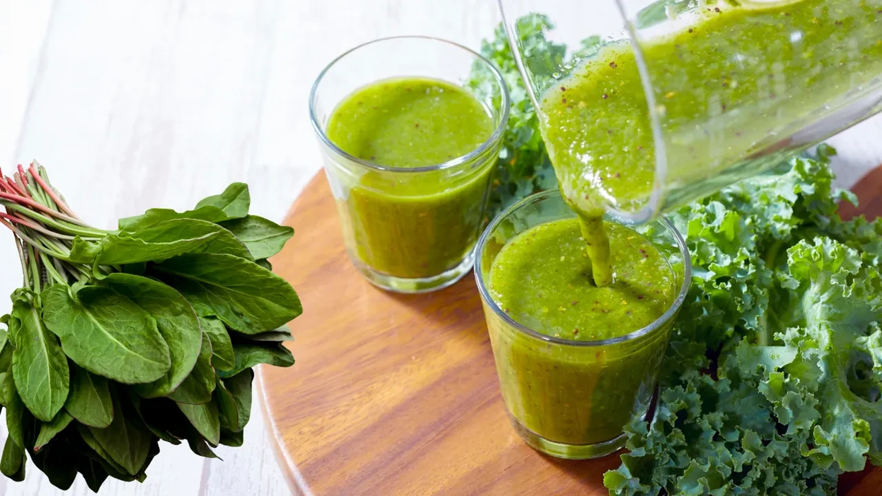Tam bir hafta boyunca ekşi aromalı kuzu kulağı içtim! Vücudumdaki değişikliklere inanamadım