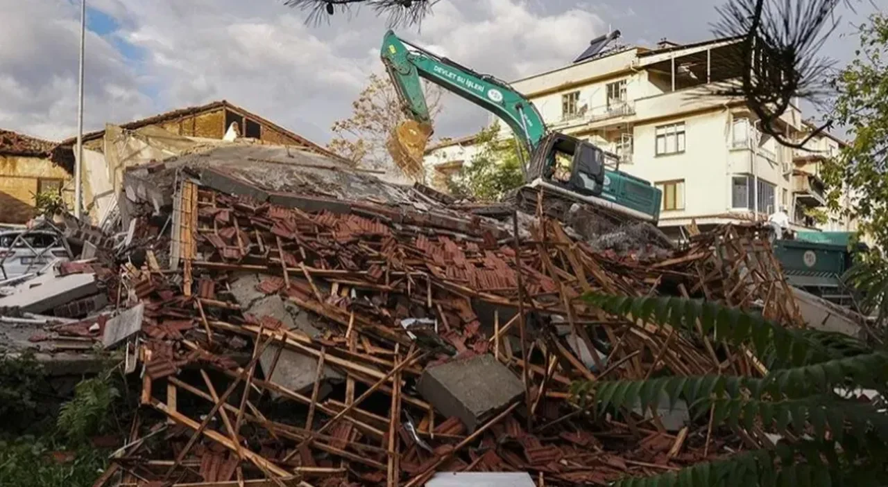 Yerli deprem erken uyarı sistemi 39 depremi yanlış alarmsız tespit etti! Prof. Dr. Mehmet Saltan, tarihi projeyi anlattı!