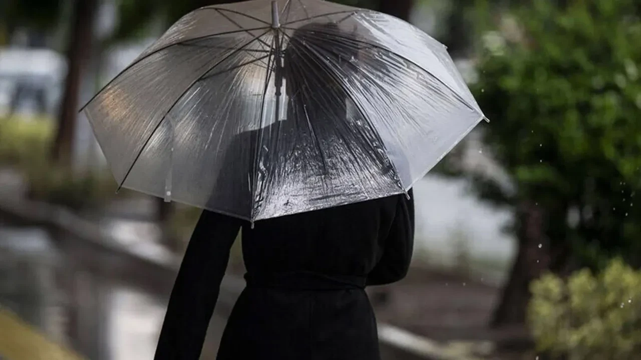 8 Ağustos 2026 hava durumu | Meteoroloji'den 3 il için uyarı! Hafta sonu planı yapanlar dikkat: Gök gürültülü sağanak geliyor