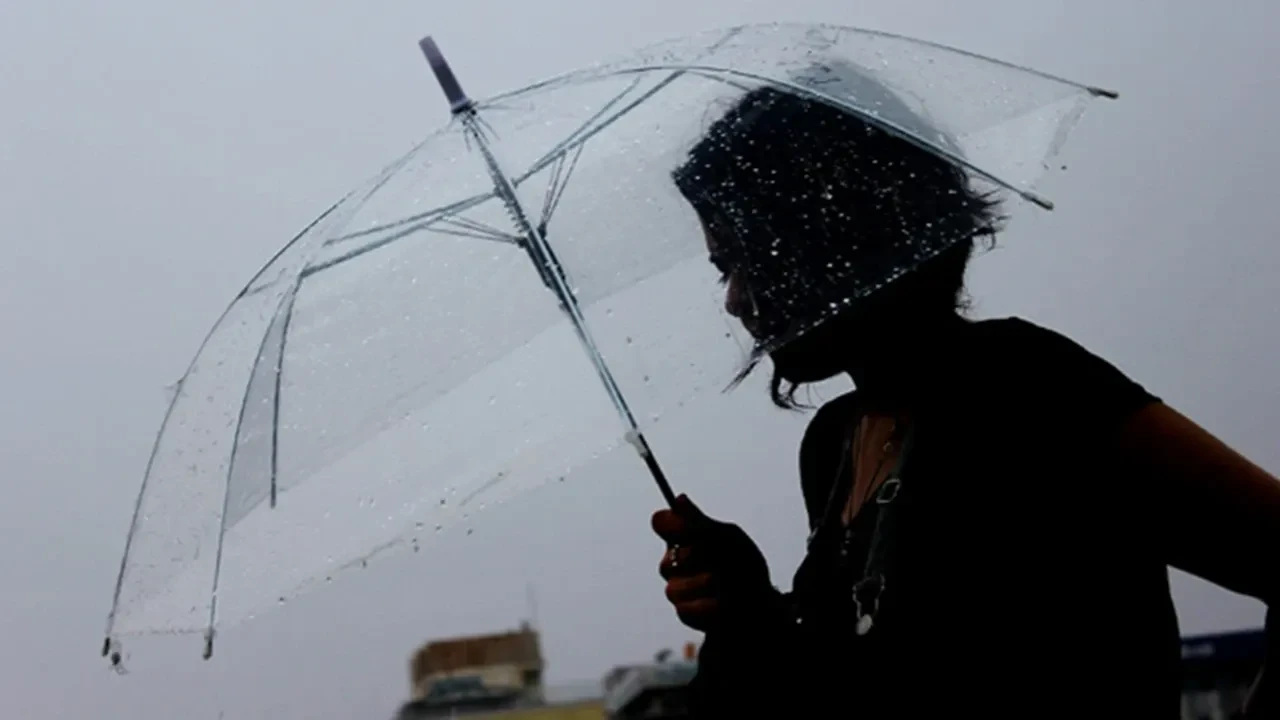8 Ağustos 2026 hava durumu | Meteoroloji'den 3 il için uyarı! Hafta sonu planı yapanlar dikkat: Gök gürültülü sağanak geliyor