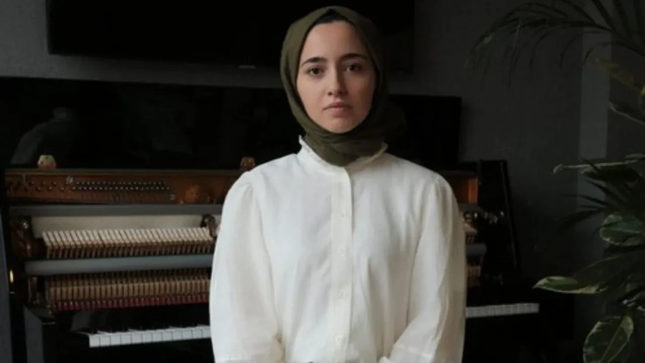 Büşra Kayıkçı kimdir? Büşra Kayıkçı kaç yaşında? Büşra Kayıkçı mesleği nedir?