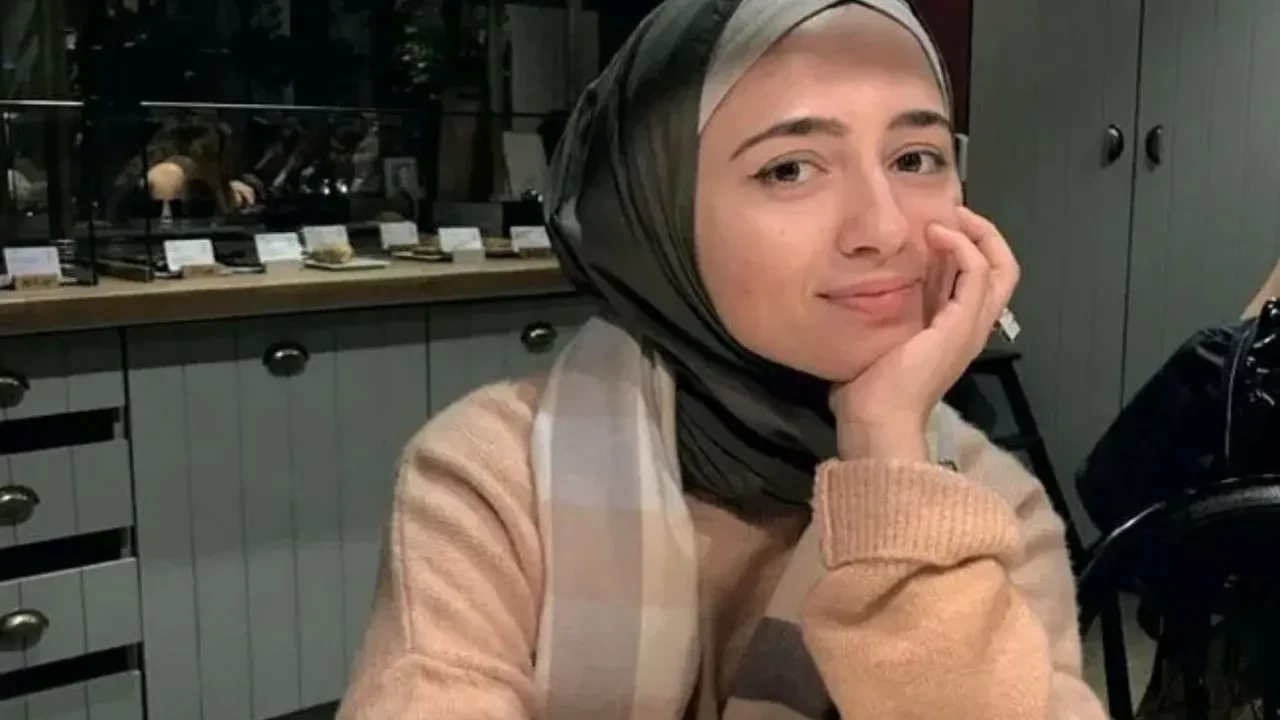 Büşra Kayıkçı kimdir? Büşra Kayıkçı kaç yaşında? Büşra Kayıkçı mesleği nedir?
