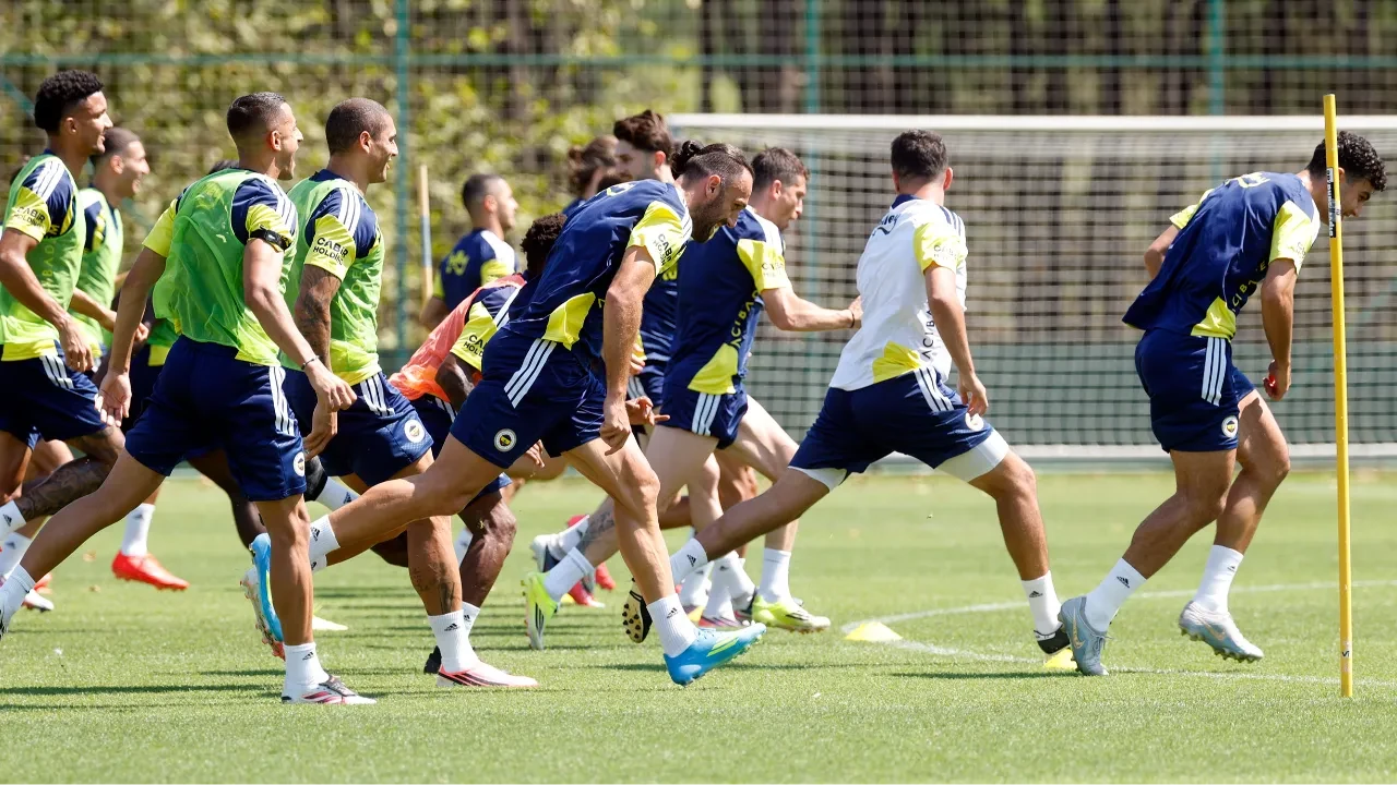 Fenerbahçe, Sturm Graz hazırlıklarını sürdürdü