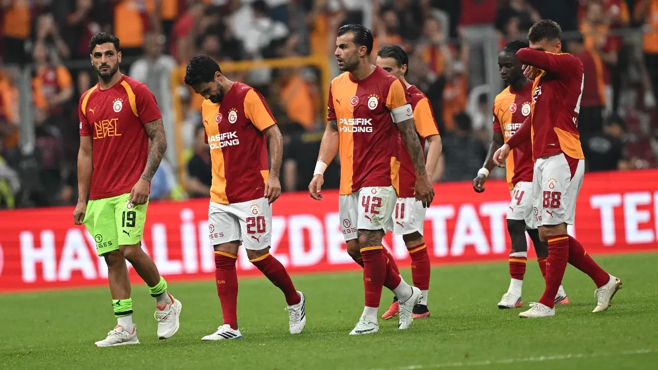 Galatasaray, Villarreal'e 2-1 kaybetti! Sarı-kırmızılılardan son hazırlık maçında tatsız prova