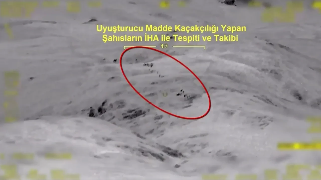 Hakkari'de İHA destekli zehir operasyonu: 253 kilogram ele geçirildi