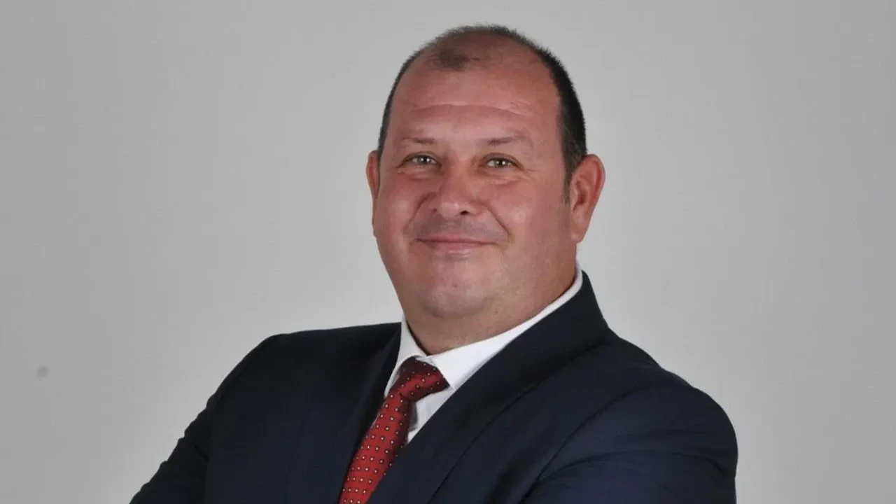 Menderes Belediye Başkanı İlkay Çiçek neden görevden alındı?