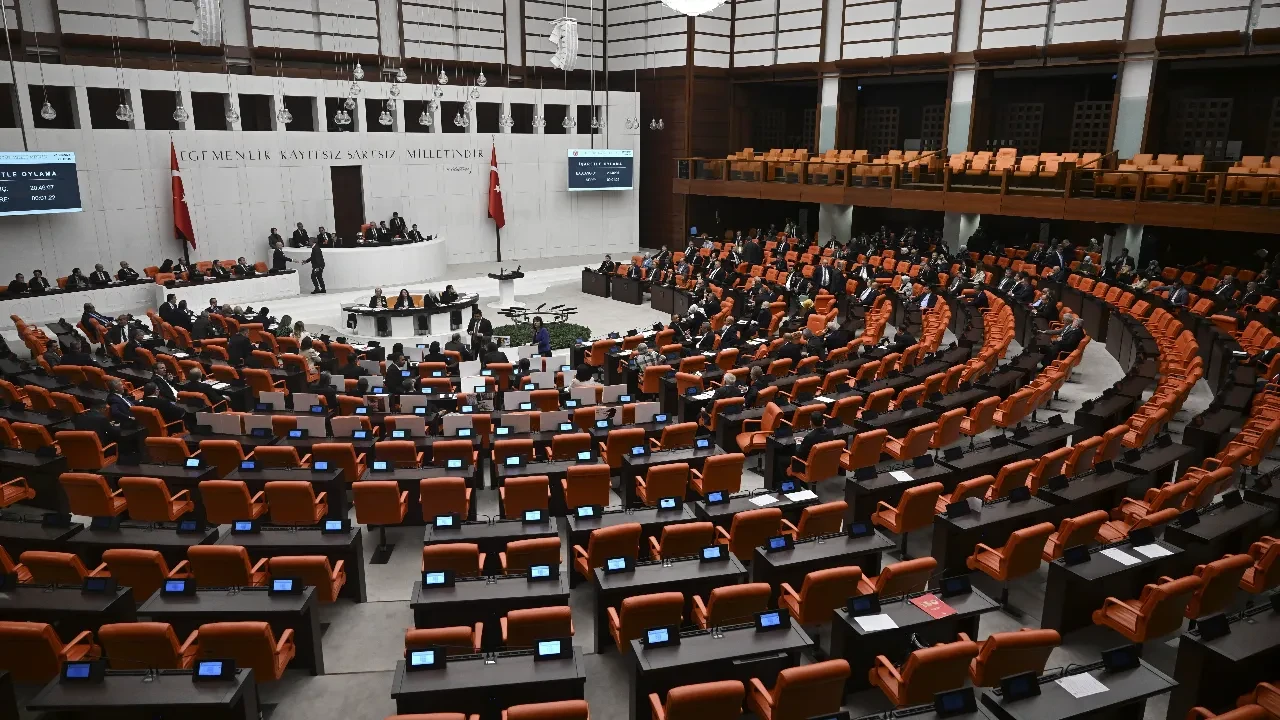 Suça sürüklenen çocuklar için yeni dönem! Çocuk Koruma Kanunu yasalaştı