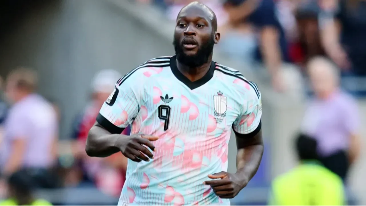 Trabzonspor'a sıcak bakmadı, Fenerbahçe'ye çok yakın! Romelu Lukaku 10 milyon euro istiyor