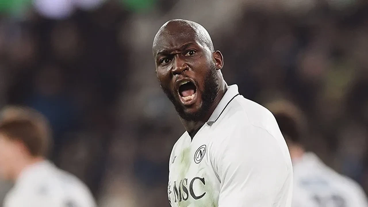 Trabzonspor'a sıcak bakmadı, Fenerbahçe'ye çok yakın! Romelu Lukaku 10 milyon euro istiyor