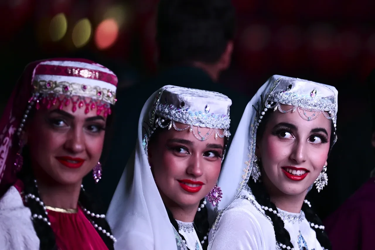 Türk Dünyası küresel güçlerin radarında! Buğra Bekir Işılak'tan çarpıcı analiz