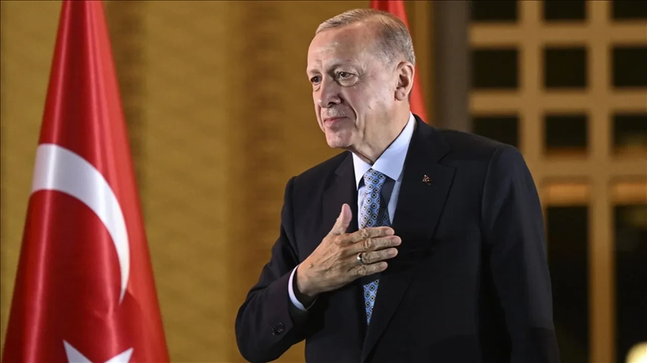 Türk Dünyası küresel güçlerin radarında! Buğra Bekir Işılak'tan çarpıcı analiz