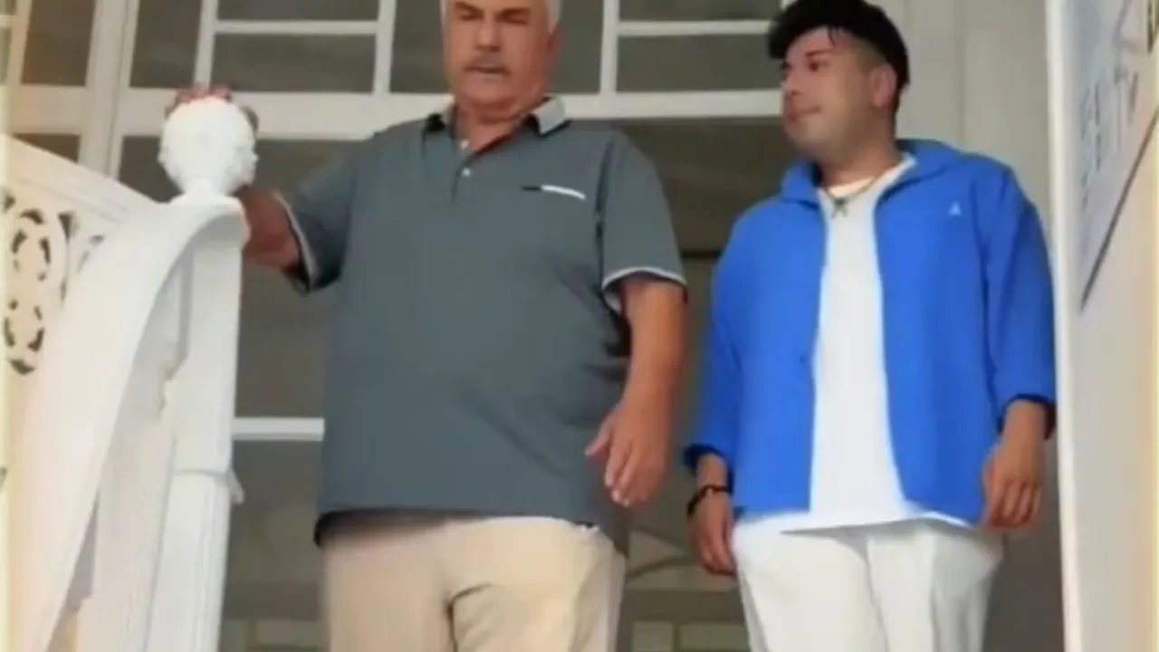 Yaprak Dökümü’nün Ali Rıza Bey’i Halil Ergün 16 yıl sonra o evde! Görüntüler sosyal medyada gündem oldu