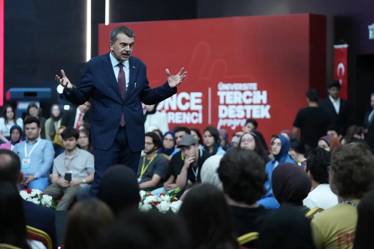 YKS sistemi değişecek mi? Bakan Yusuf Tekin'den milyonlarca öğrenciyi ilgilendiren açıklama