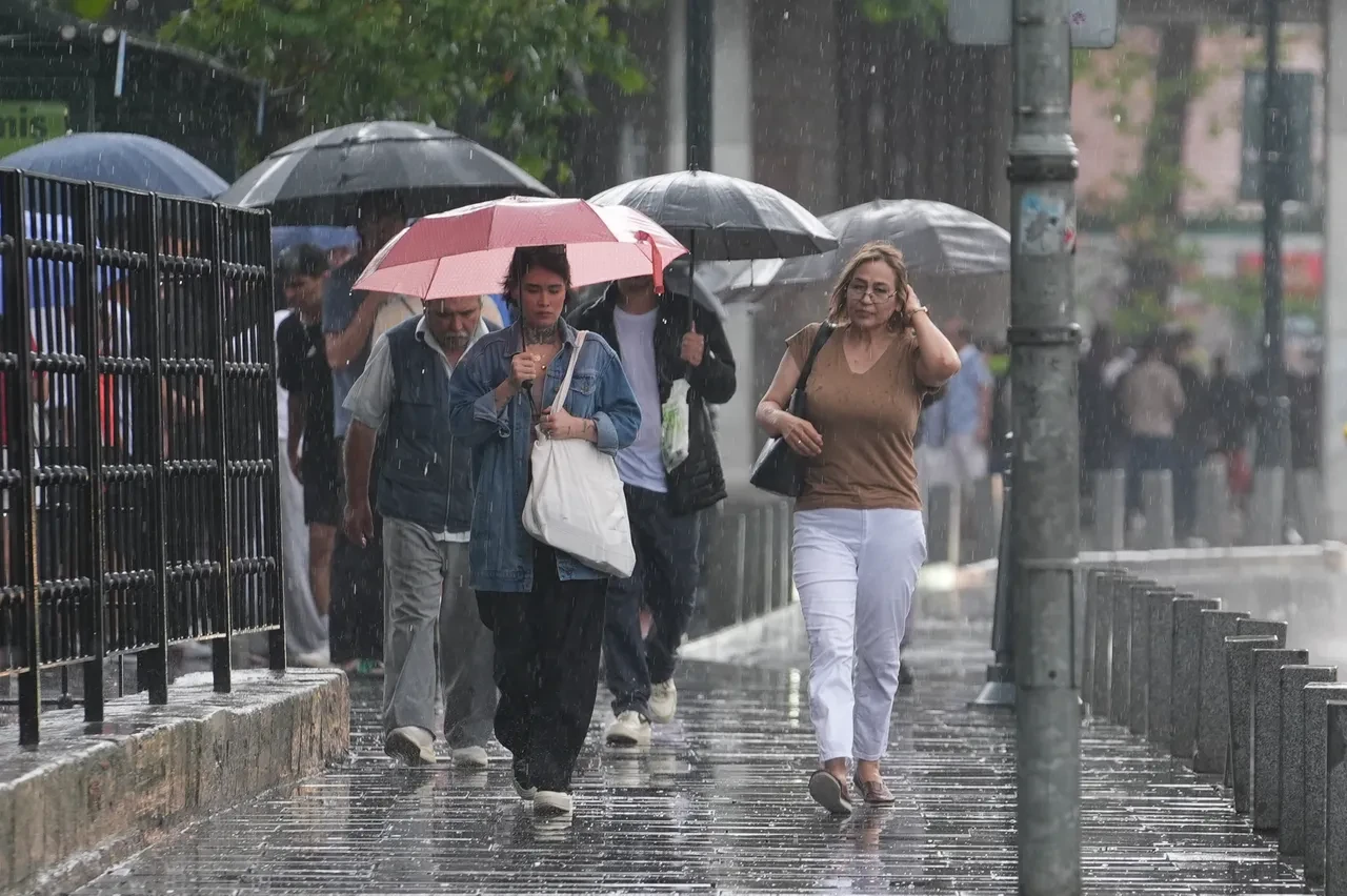 9 Ağustos 2026 hava durumu | Meteoroloji sarı kodla uyardı: İstanbul dahil 24 ilde sağanak var