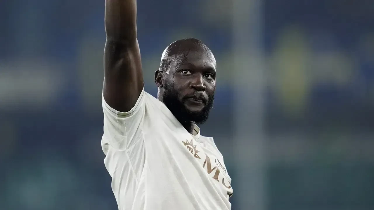 Aziz Yıldırım, Romelu Lukaku istiyor! Fenerbahçe'nin gözden çıkardığı rakam belli oldu