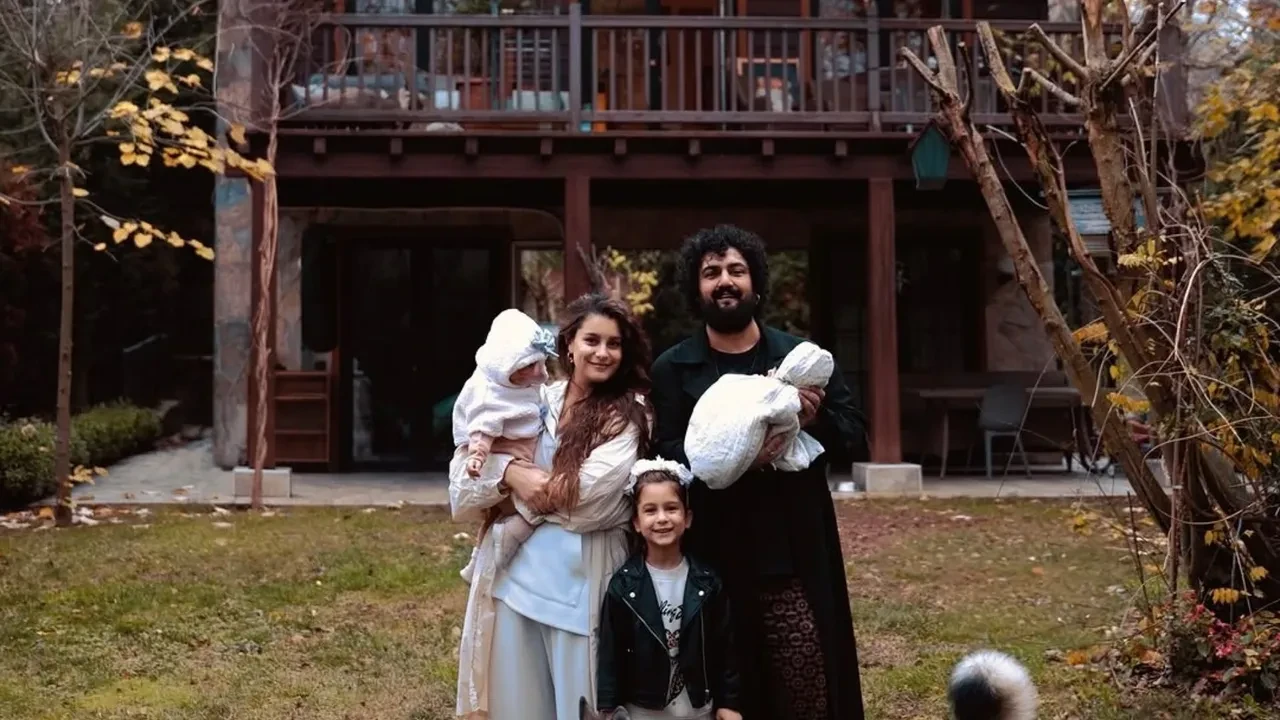 Karnı burnunda sahneye çıkacaktı! Atiye konser öncesi hastanelik oldu
