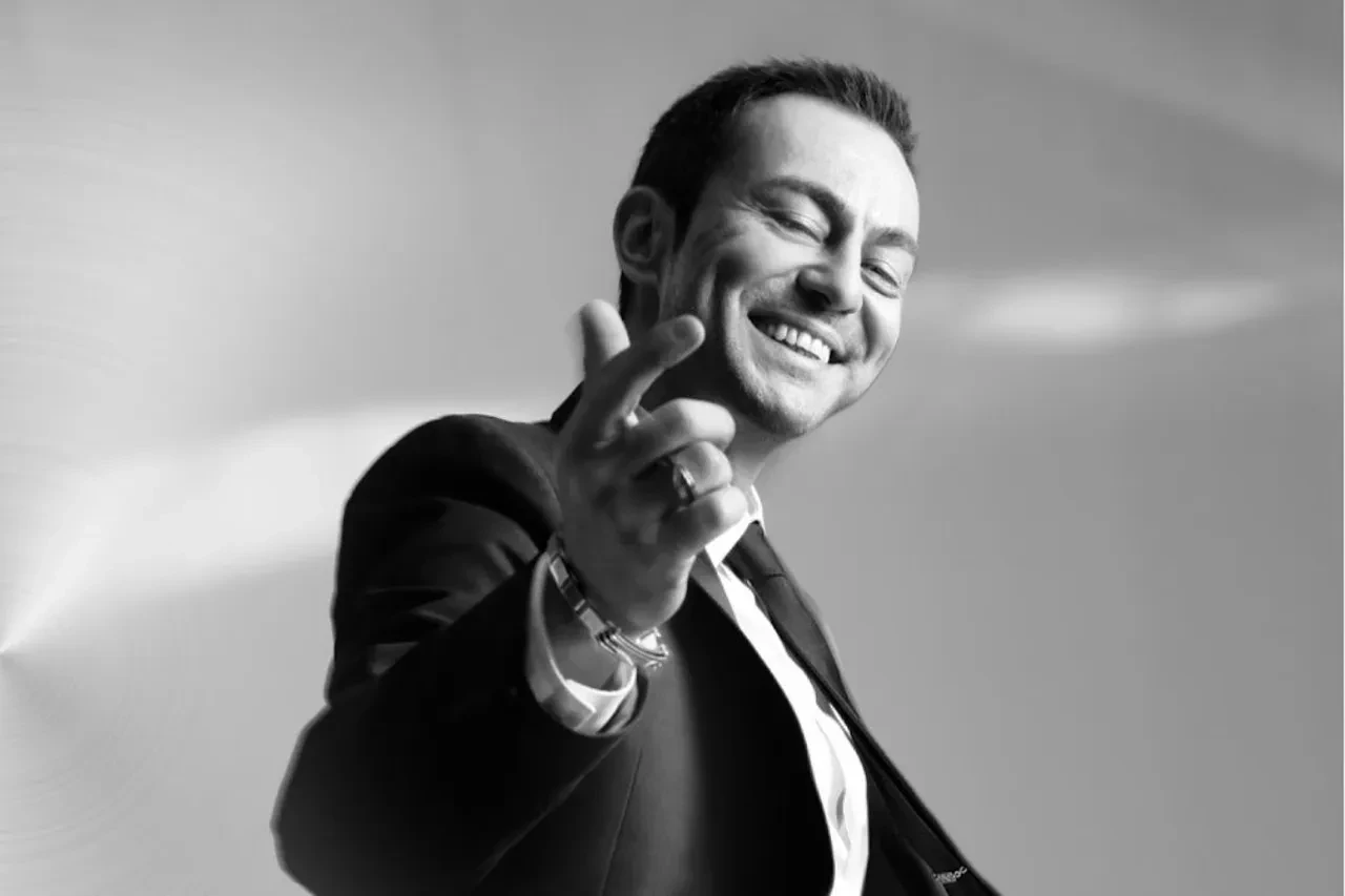 Serdar Ortaç'tan hastane çıkışı duygulandıran sözler: " Annen bile bir yere kadar bakar"