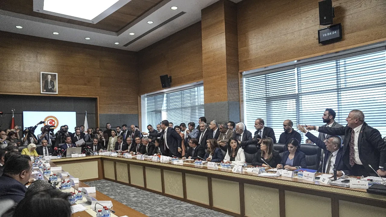 Terörsüz Türkiye sürecinde sona doğru! Tüm partilerin desteğini aldı, İYİ Parti hariç 
