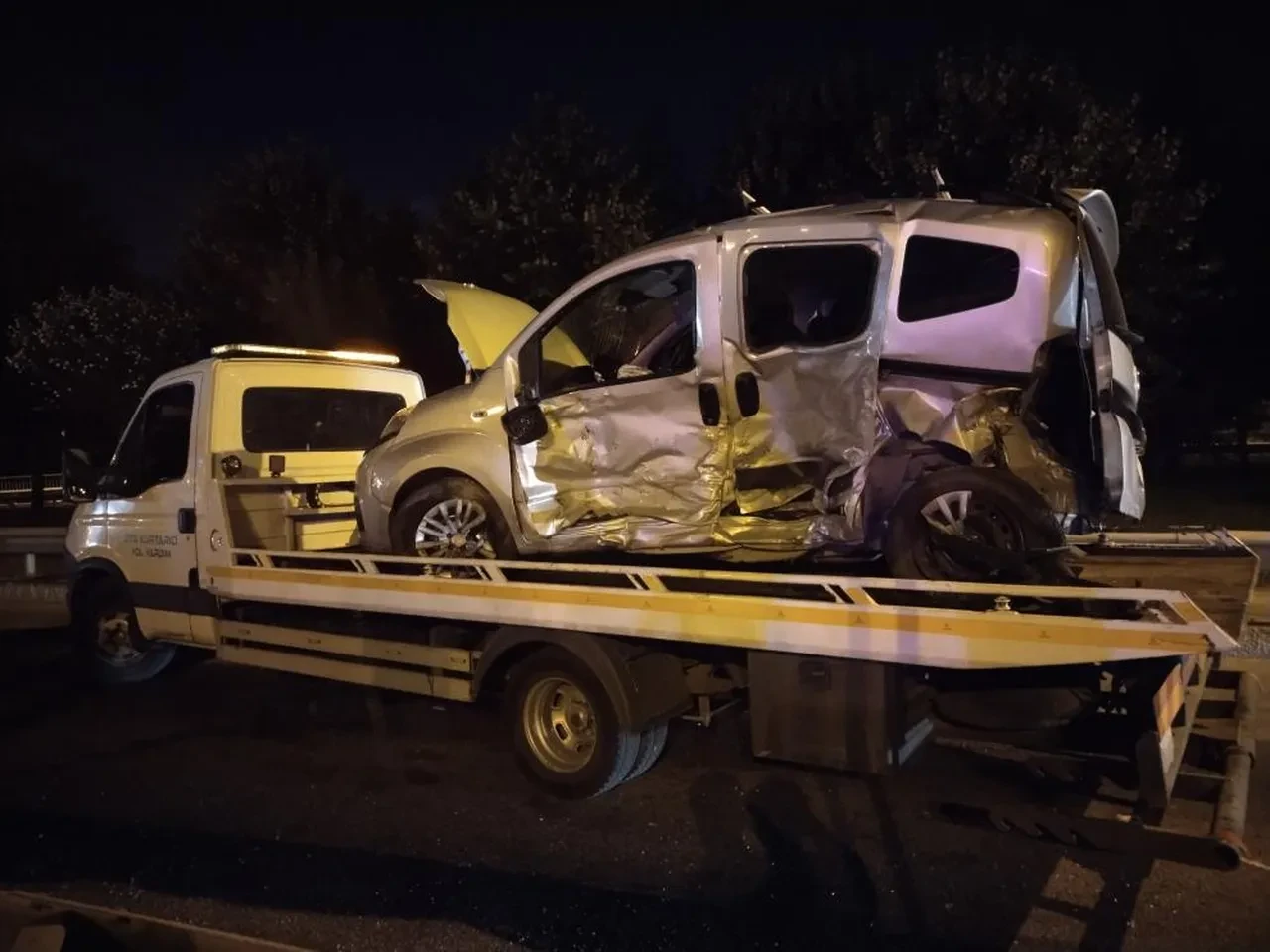Ümraniye'de feci kaza: 4'ü ağır 6 yaralı