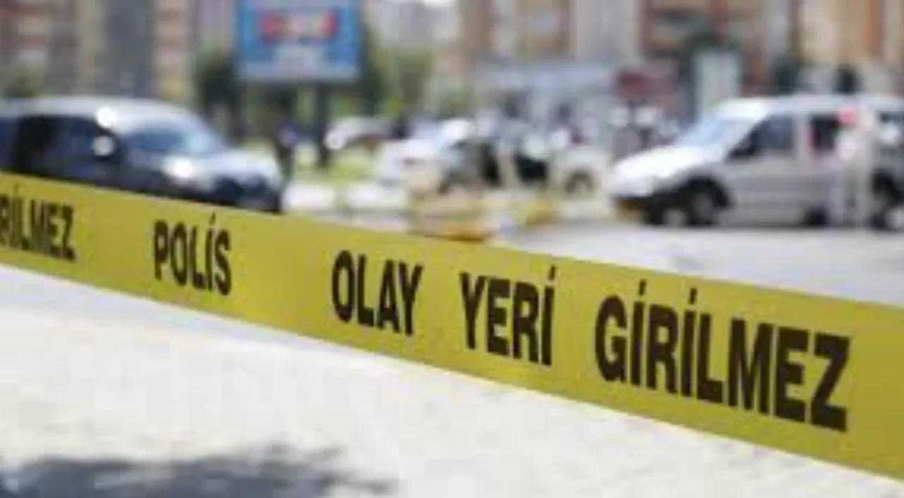 Alanya'da otel lojmanında kanlı tartışma: Mesai arkadaşını bıçaklayan kasap tutuklandı