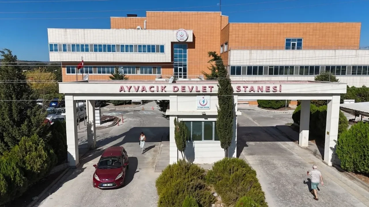 Cem Yılmaz kalp krizi geçirdiği anların perde arkası! Olay yerine giden sağlık görevlileri ilk kez konuştu