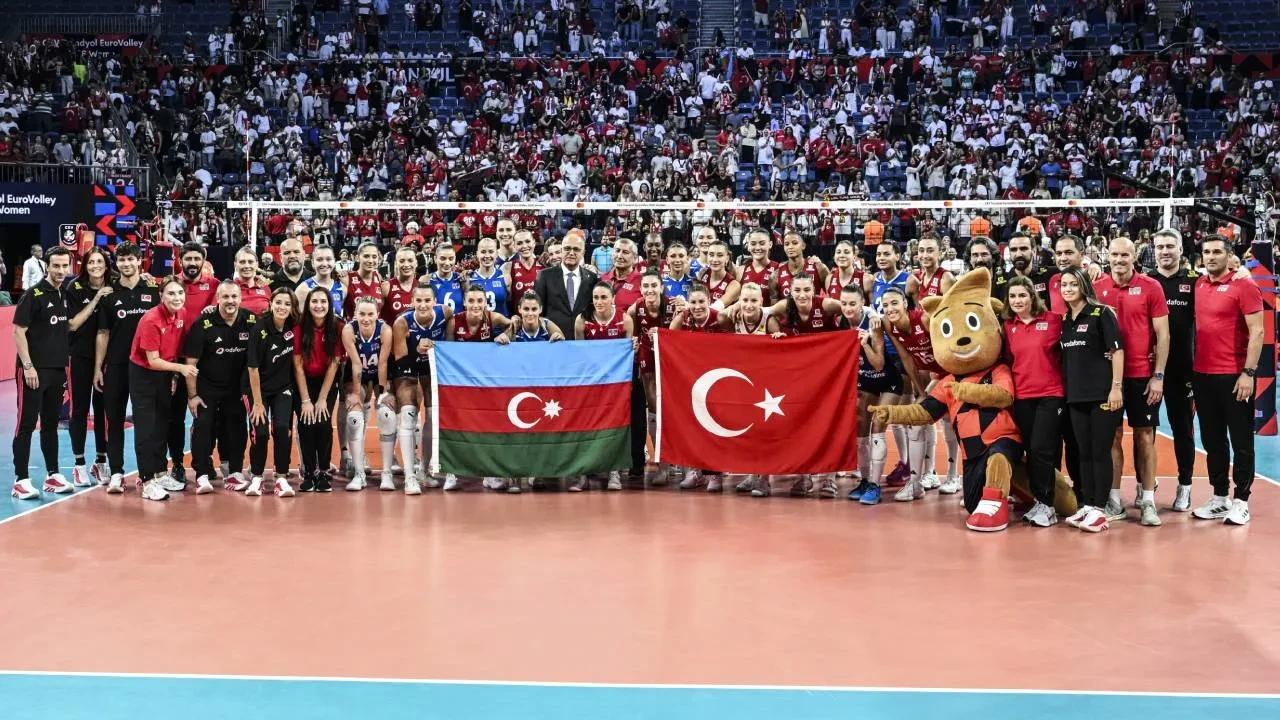Filenin Sultanları çeyrek finale yükseldi! Türkiye, Azerbaycan'ı 3-0 yendi