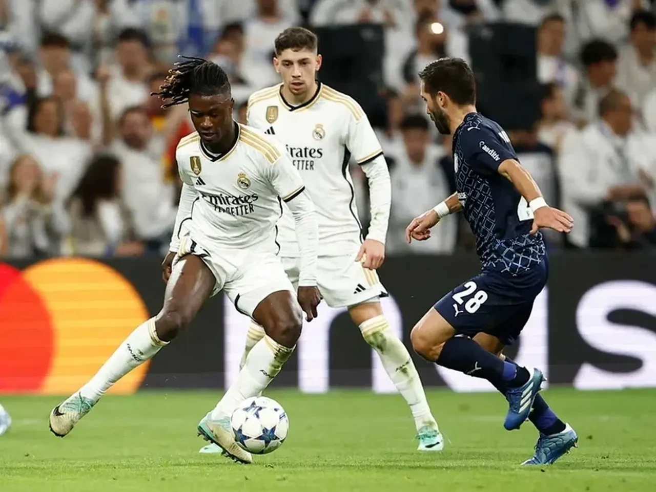 Galatasaray’dan Leao sonrası bir yıldız daha! Mourinho biletini kesti, yönetim harekete geçti