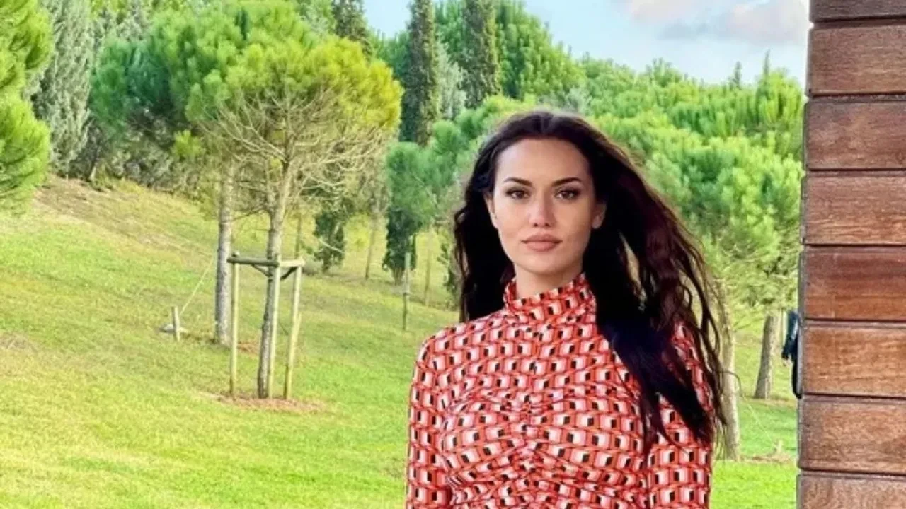 Görümcesinin düğününe gitmeyen Fahriye Evcen’den manidar paylaşım!