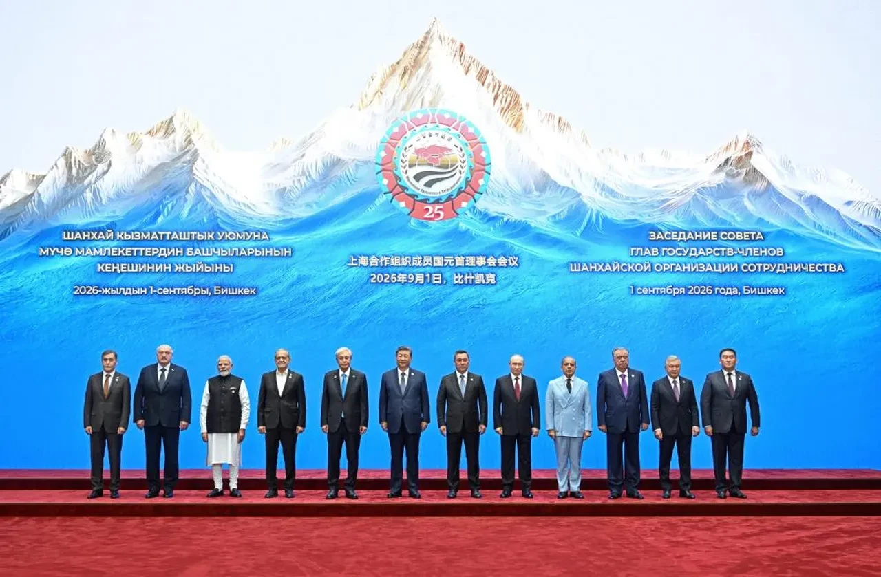 Kırgızistan'da liderler bir arada: Şanghay İşbirliği Örgütü Zirvesi başladı