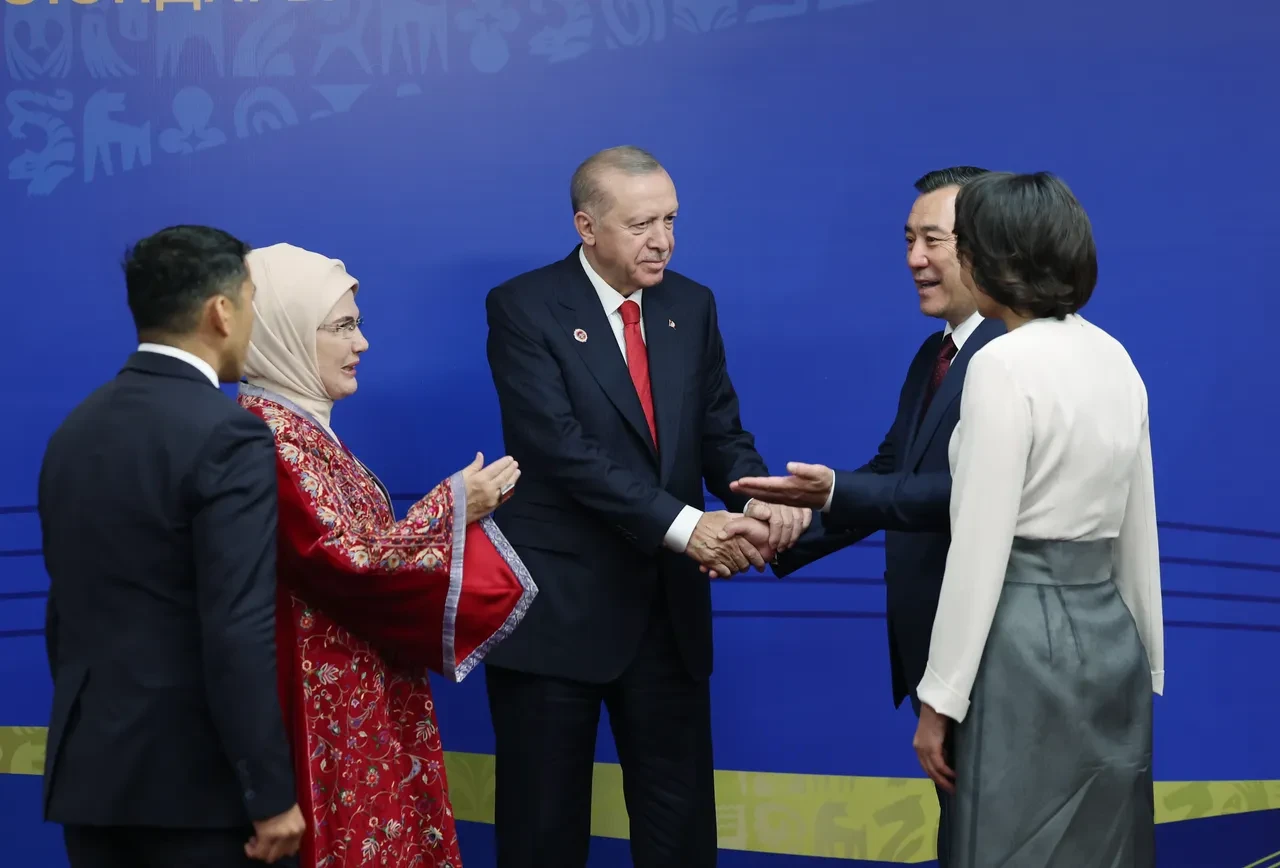 Kırgızistan'da liderler bir arada: Şanghay İşbirliği Örgütü Zirvesi başladı