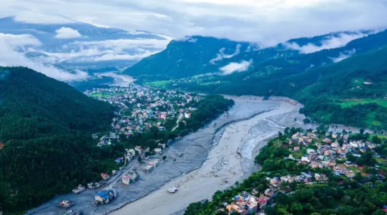 Nepal’deki sel faciasının bilançosu her gün artıyor: Can kaybı 1050’ye yükseldi, binlerce kişi hala kayıp