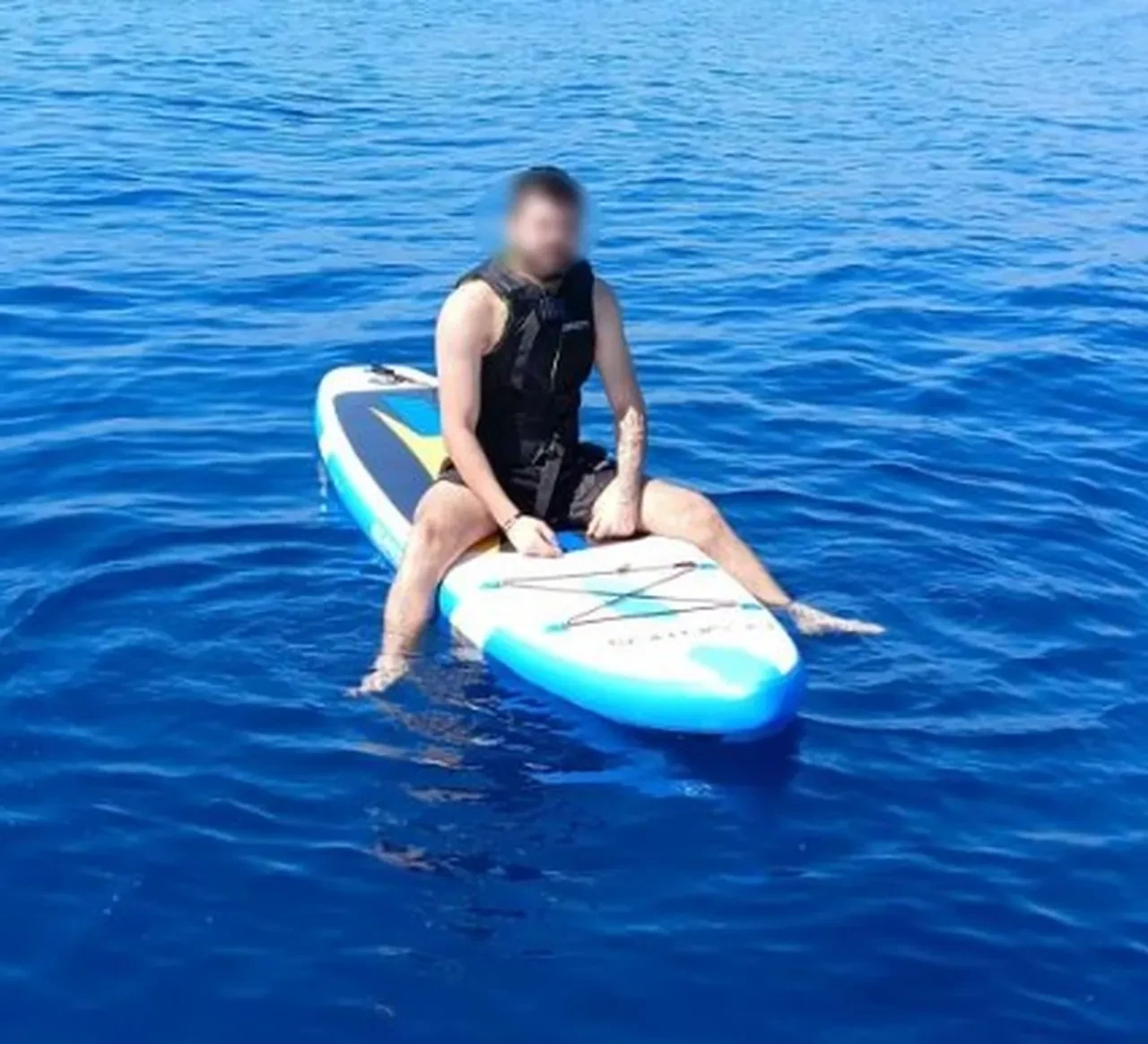 SUP macerası kabusa döndü! Kürekleri kırıldı, kilometrelerce açığa sürüklendiler
