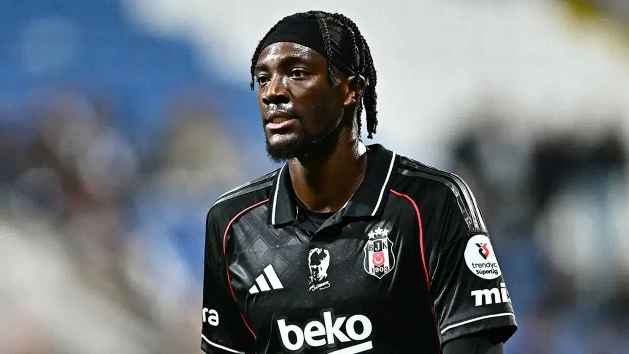 Trabzonspor'dan Beşiktaş'ın eski golcüsüne kanca! Dev transferde dikkat çeken gelişme