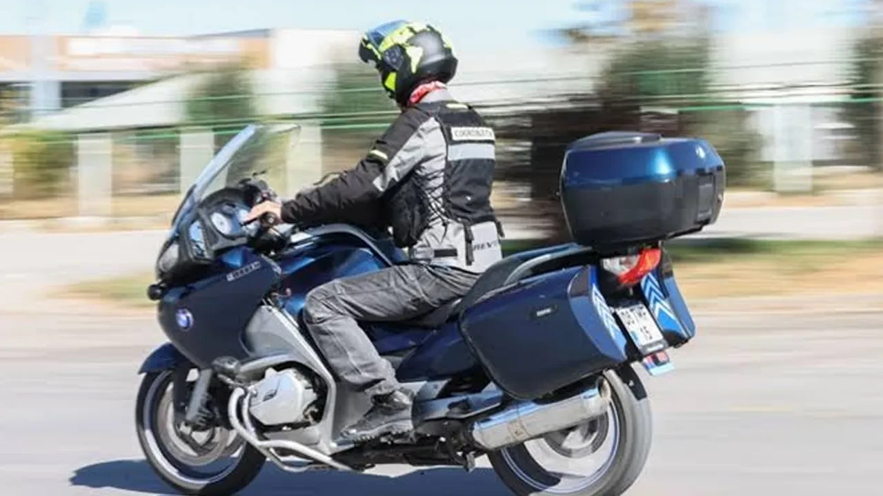 Trafikte yeni dönem! Motosikletli sürücüler için harekete geçildi