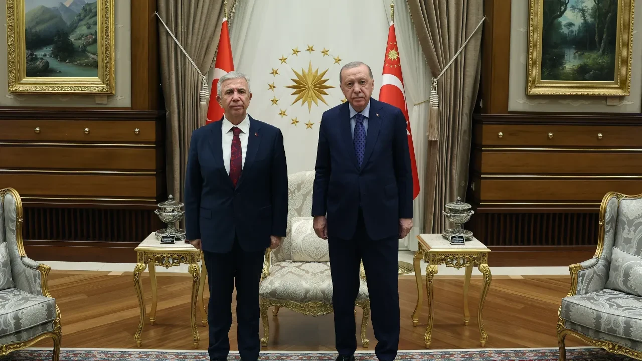 AK Parti'den Cumhurbaşkanı Erdoğan'ın Mansur Yavaş ile olan görüşmesine ilk açıklama