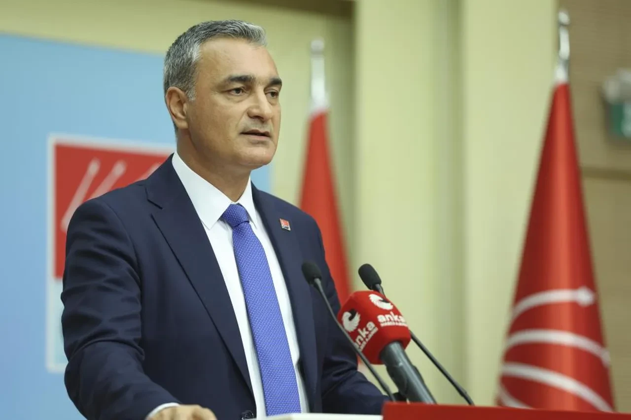 CHP'de Mansur Yavaş'a 9 Eylül sitemi: 'Katılmasını beklerdik'