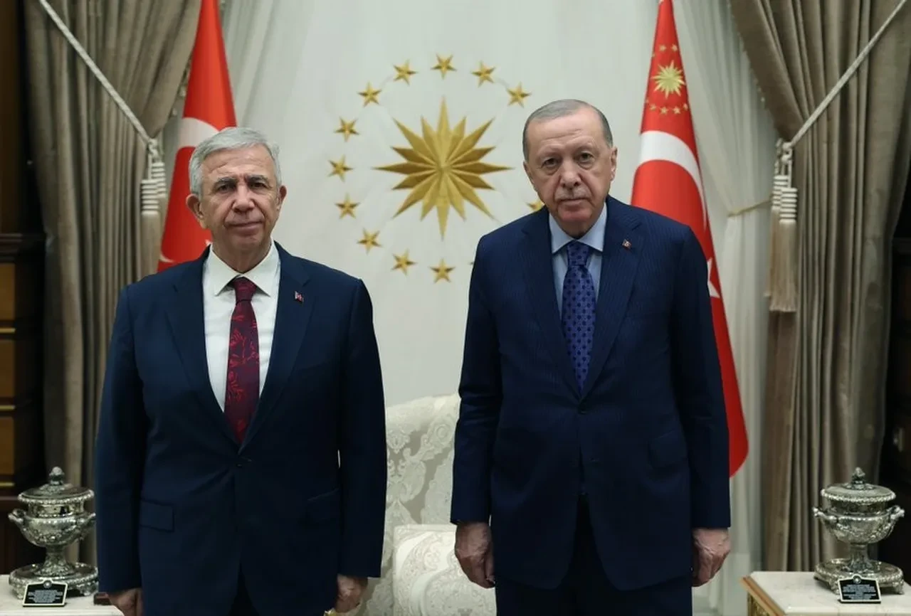 CHP'nin 103. kuruluş yıl dönümü resepsiyonuna Mansur Yavaş katılmadı! Kılıçdaroğlu 'Kırgın mısınız?' sorusunu cevapladı