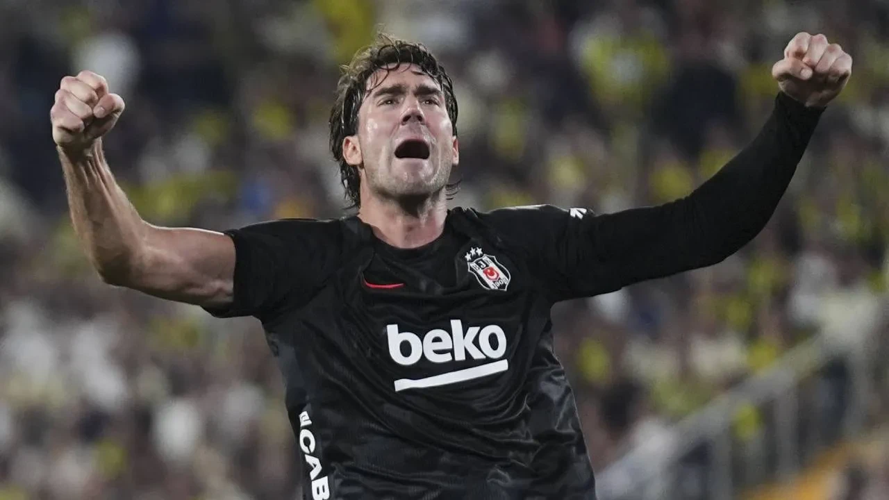 Dusan Vlahovic'e verilen ceza açıklandı! Beşiktaş'a kötü haber