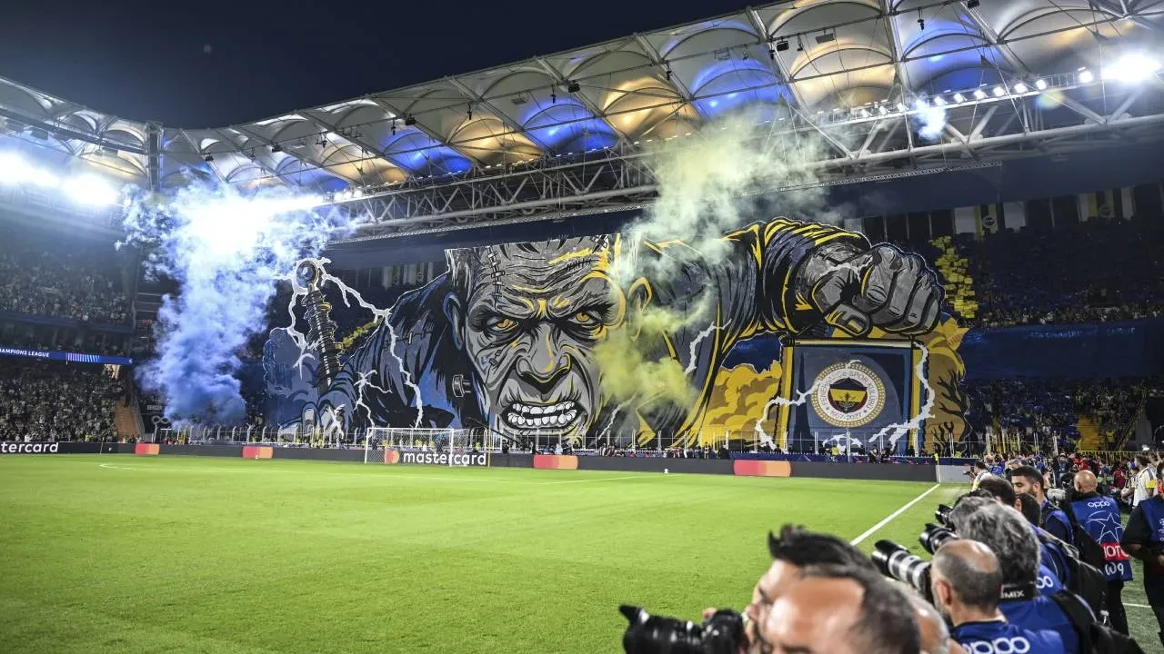 Fenerbahçe, Roma'yı geçemedi! Sarı-lacivertliler, Şampiyonlar Ligi'ne beraberlikle başladı