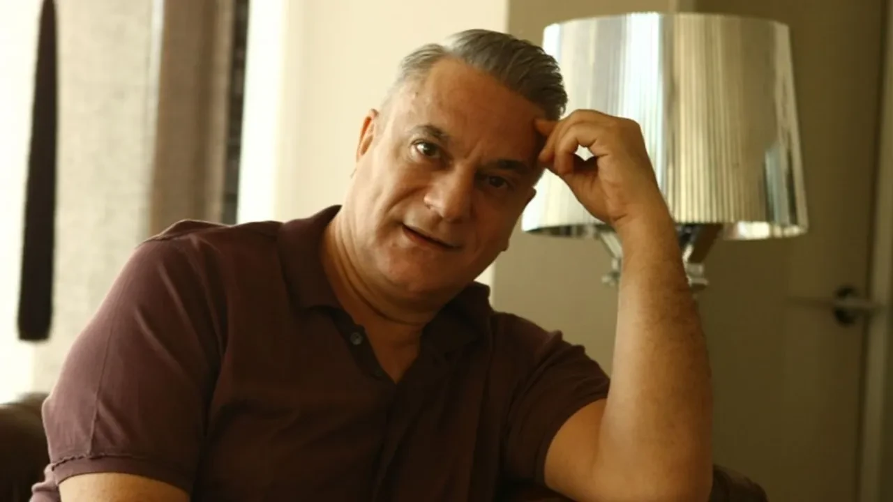 Mehmet Ali Erbil kalp krizi geçirdi! Ünlü şovmen apar topar hastaneye kaldırıldı