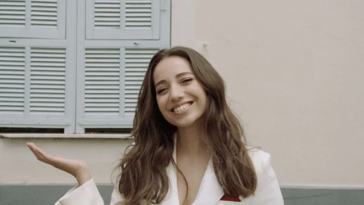 Özge Özacar kimdir? Özge Özacar kaç yaşında? Özge Özacar aslen nerelidir?