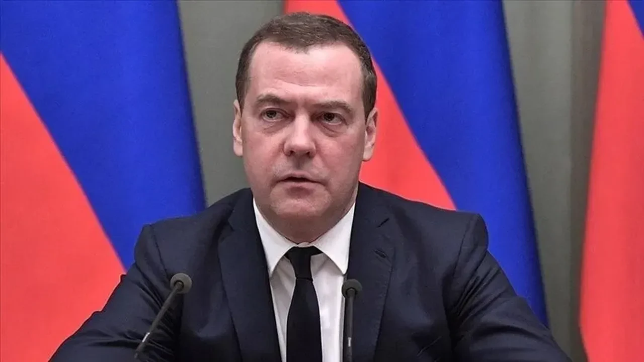 Rusya'dan Ukrayna ve NATO ülkelerine nükleer saldırı tehdidi: Taş üstünde taş kalmaz!