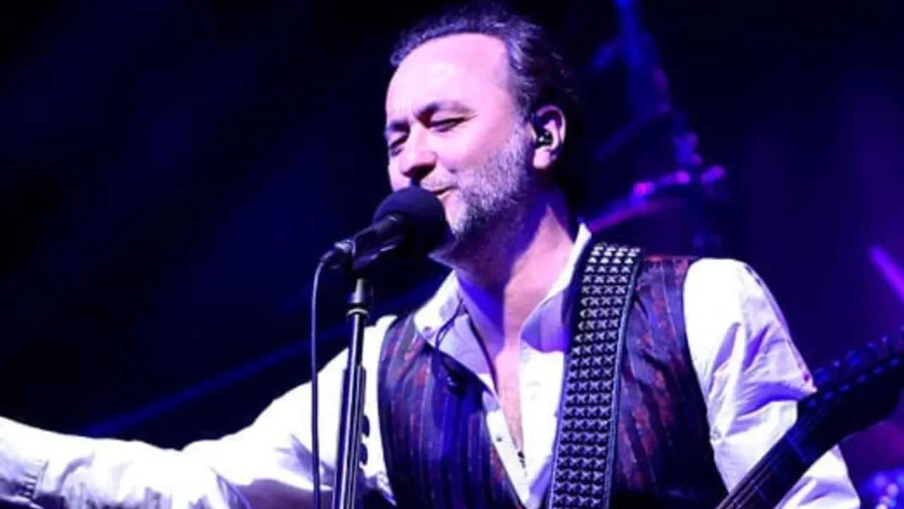 Şarkıcı Nev olarak bilinen Nevzat Doğanay kimdir? Nevzat Doğanay kaç yaşında, nereli?
