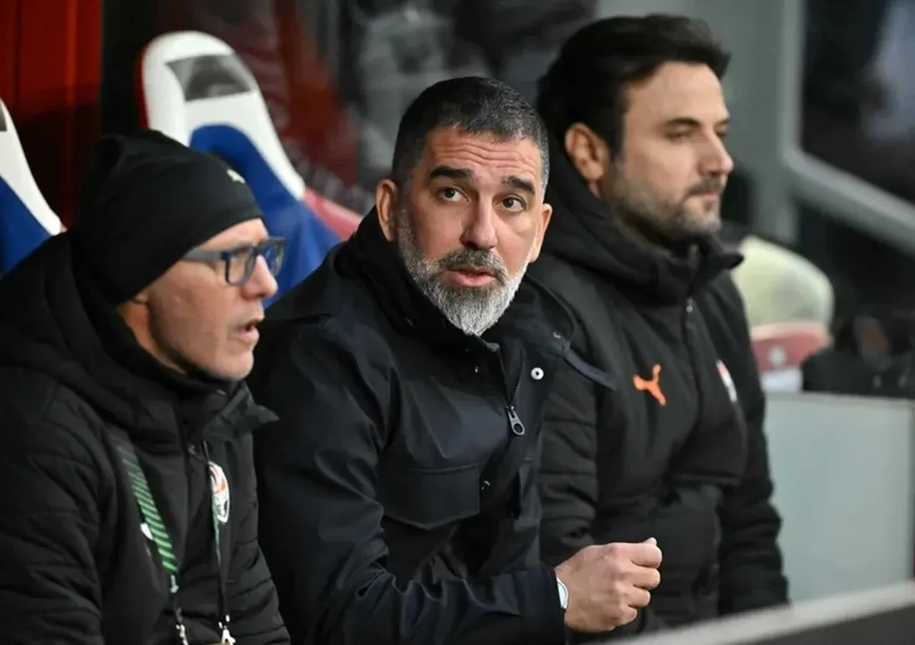 Trabzonspor'da teknik direktör bombası! Sürpriz Arda Turan kararı