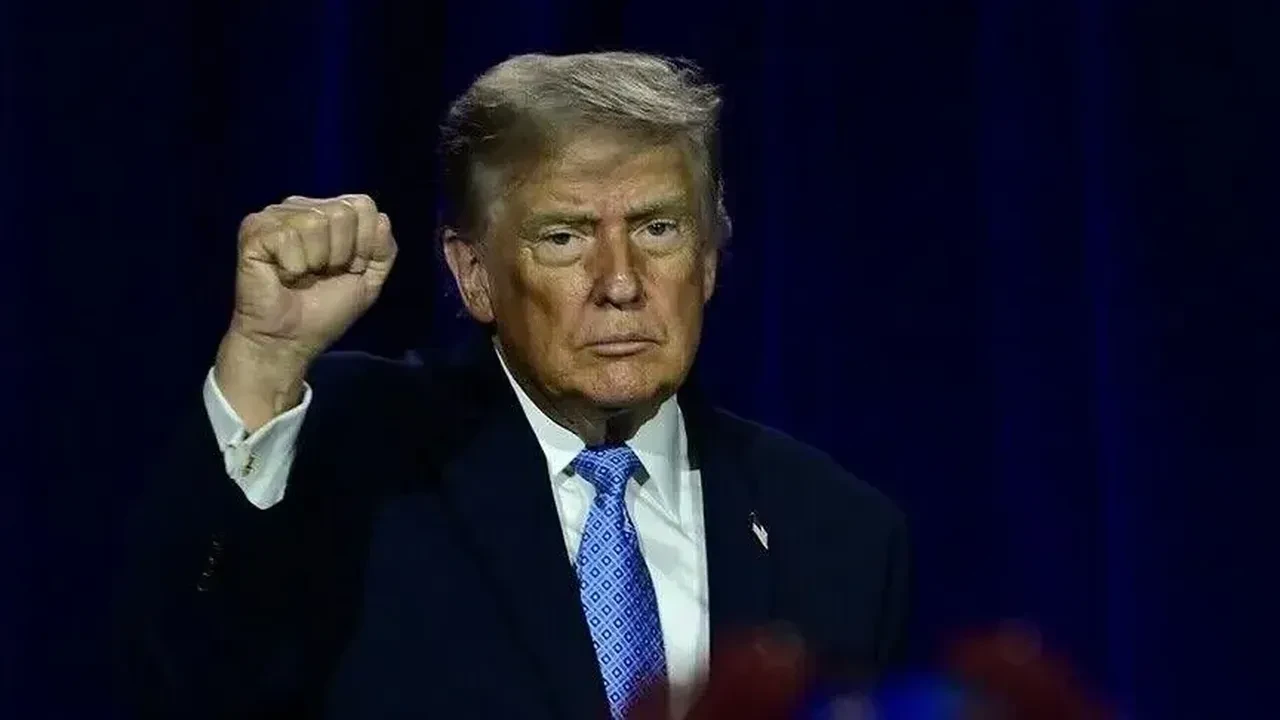 Trump konuştu, dünya şaşkın: Hürmüz Boğazı'nın adını değiştirmek ve kişi başı 5 bin dolar dağıtmak istiyor!