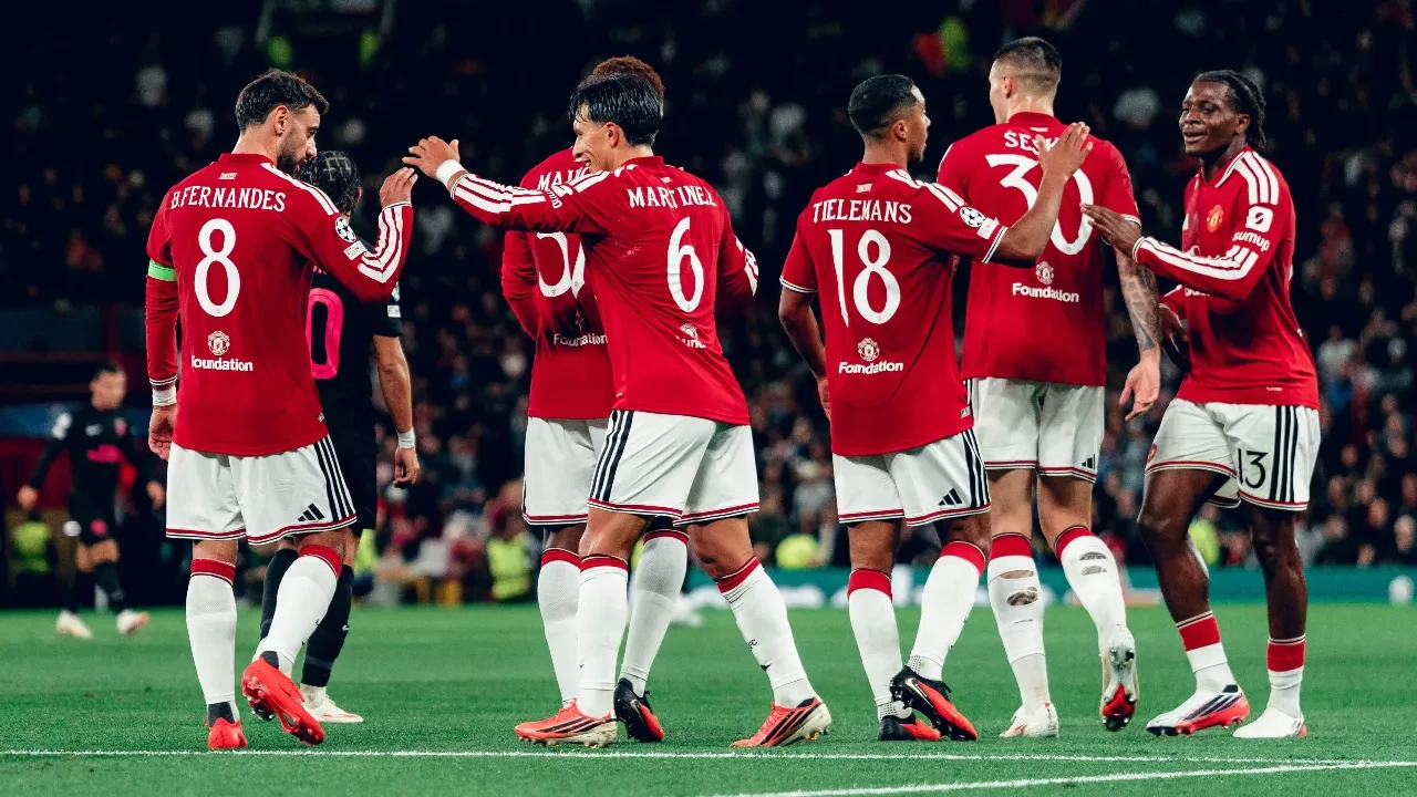 Manchester United, Sabah'ı 4 golle geçti! İngiliz ekibi Şampiyonlar Ligi'ne galibiyetle başladı