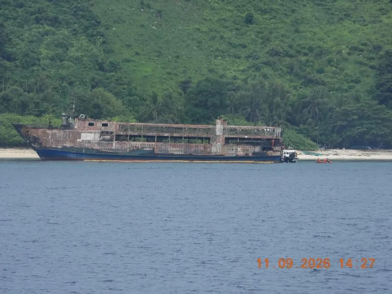 Filipinler'deki feribot yangınında can kaybı 76'ya yükseldi