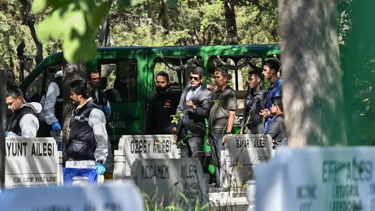 Kaşif Kozinoğlu'nun mezarı 15 yıl sonra açıldı: Sır perdesi aralanacak 