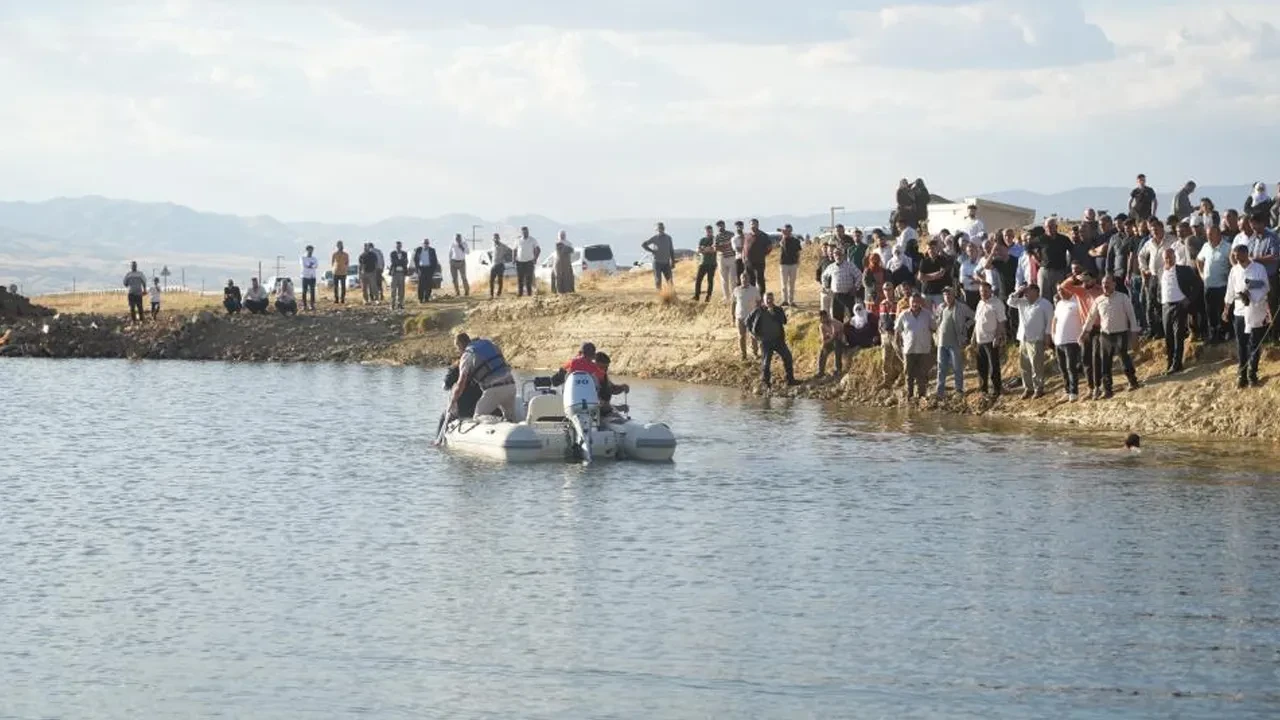 Muş ve Siirt'te suya giren 2 çocuk boğularak yaşamını yitirdi